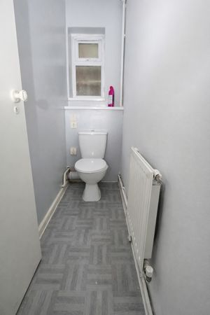 Photo 11- click for photo gallery